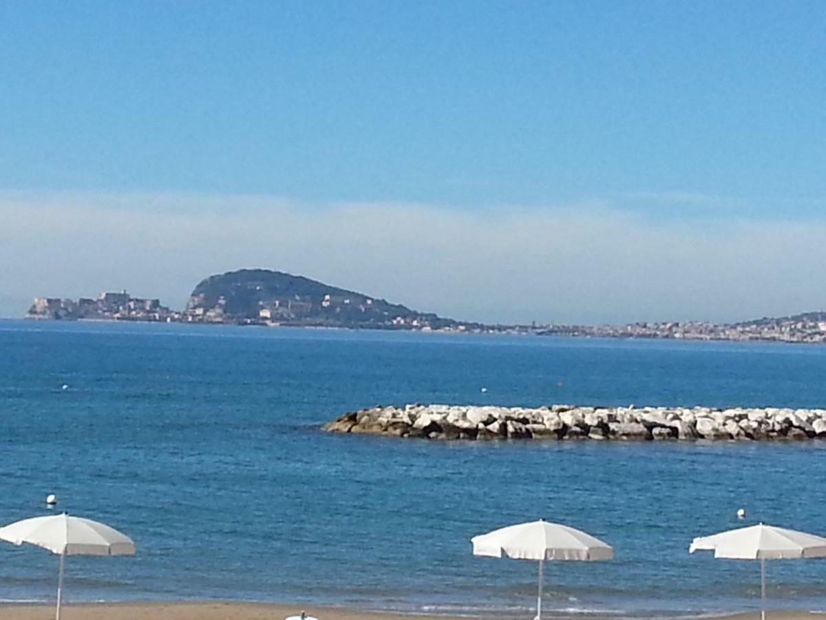 Guesthouse Holiday Formia Beach Екстериор снимка