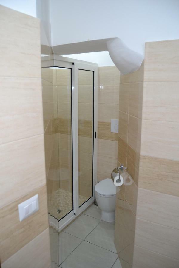 Guesthouse Holiday Formia Beach Екстериор снимка