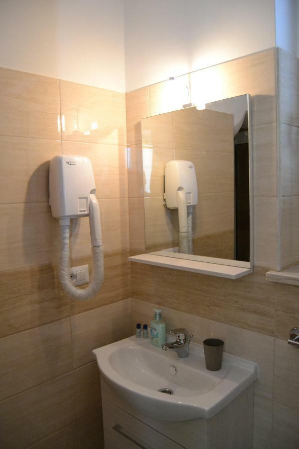 Guesthouse Holiday Formia Beach Екстериор снимка