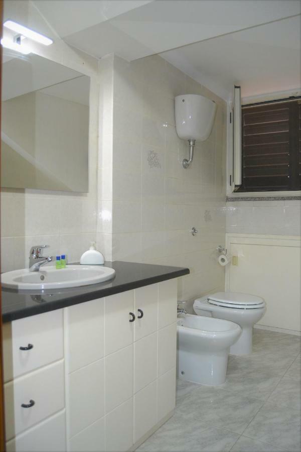 Guesthouse Holiday Formia Beach Екстериор снимка