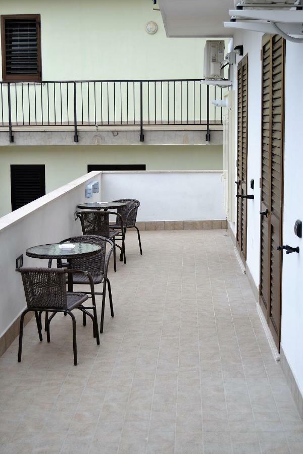 Guesthouse Holiday Formia Beach Екстериор снимка