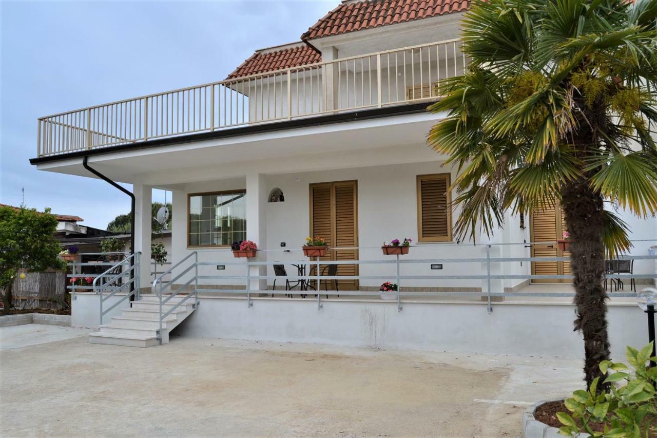 Guesthouse Holiday Formia Beach Екстериор снимка